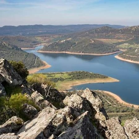 Pueblo Encanto, Apartamento Rural Herrera del Duque Bagian luar foto